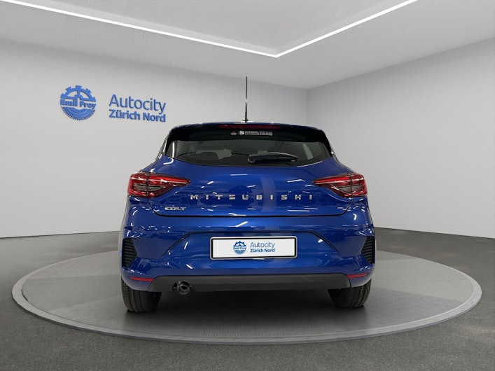 Vehicle image MITSUBISHI COLT