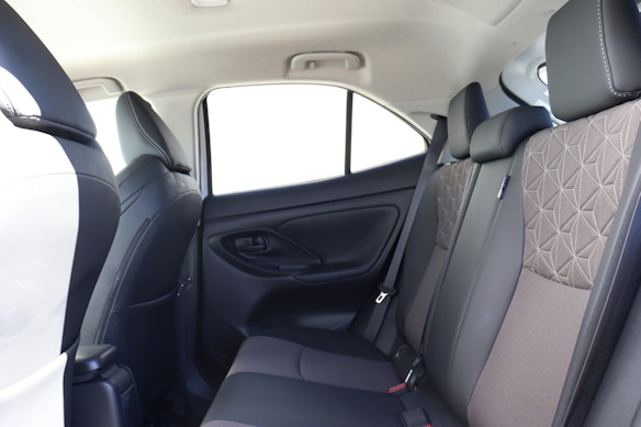 TOYOTA Yaris Cross 1.5 VVT-i HSD Premium AWD-i 3