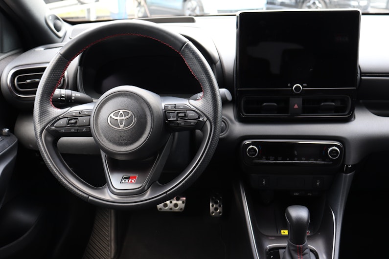 Vehicle image TOYOTA YARIS