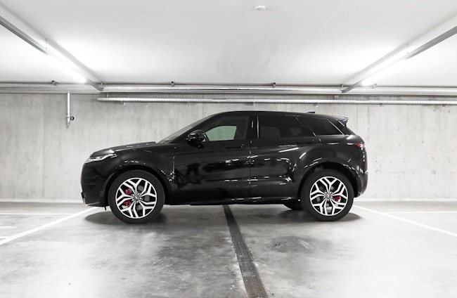 Vehicle image 3 Vehicle image 3