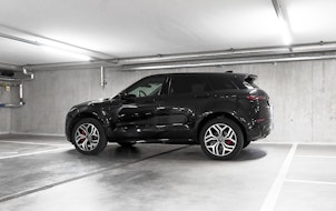 Vehicle image LAND ROVER Range Rover Evoque 2.0 T 250 R-Dynamic Autobiography