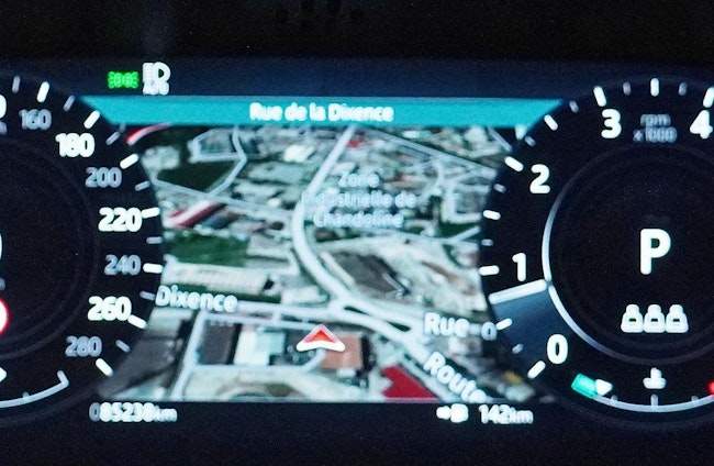 Vehicle image 17 Vehicle image 17