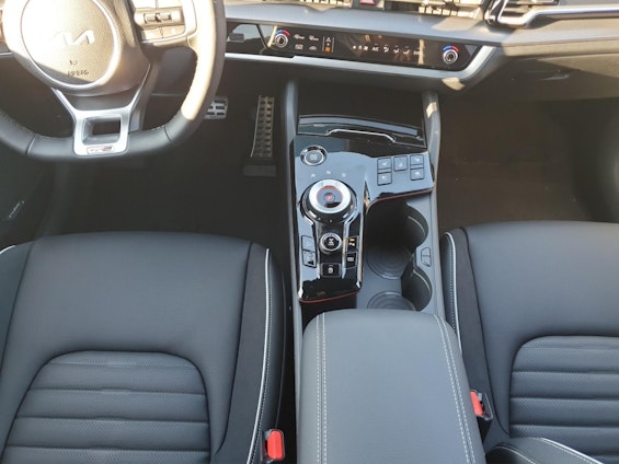 Vehicle image 11 Vehicle image 11