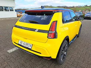 Renault R5 E-TECH 100% ELECTRIC iconic five 150PS Comfort Range
