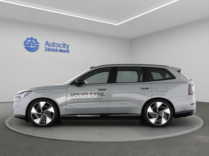 Vehicle image VOLVO EX 90