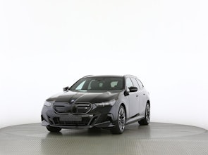 Vehicle image BMW i5 M60 xDrive Touring