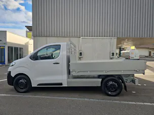 Opel Vivaro-e Brückenaufbau 3.5 t M 50kWh