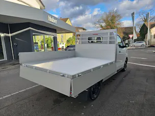 Opel Vivaro-e Brückenaufbau 3.5 t M 50kWh