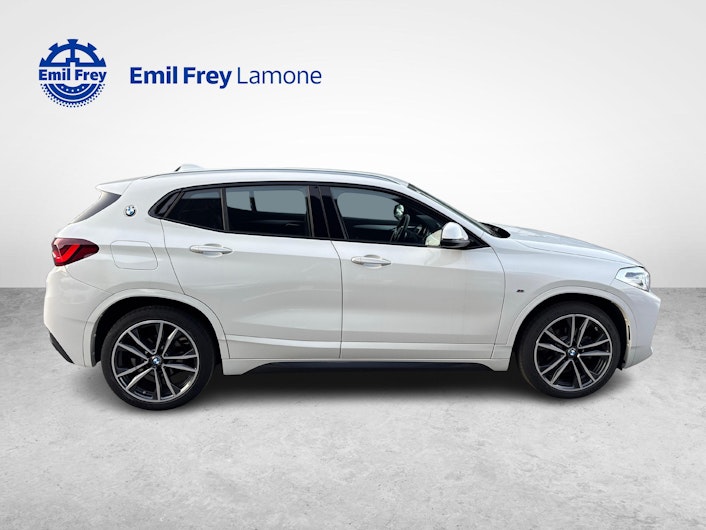 Vehicle image BMW X2