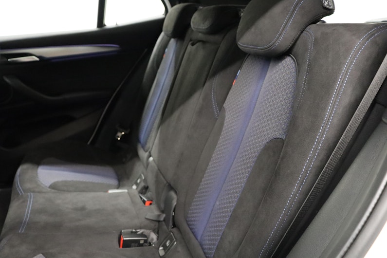 Vehicle image BMW X2