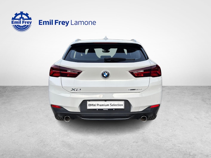Vehicle image BMW X2