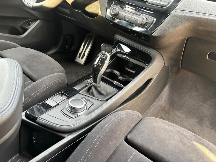 Vehicle image BMW X2