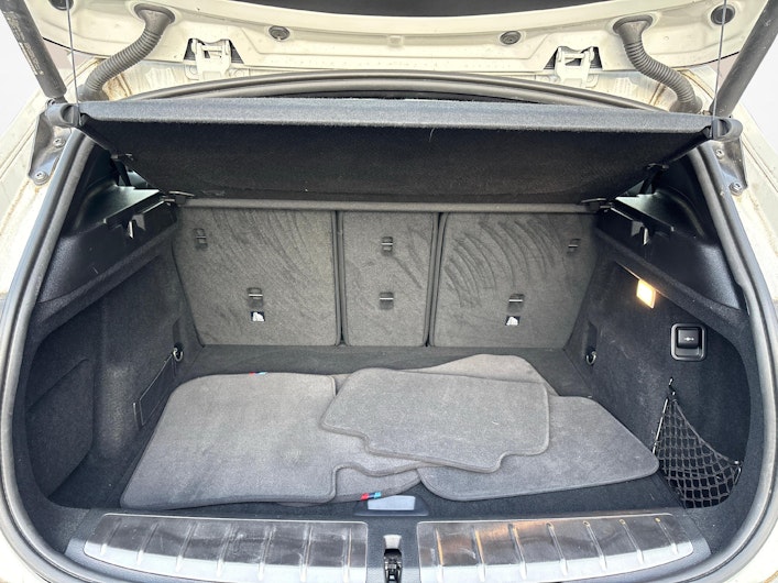 Vehicle image BMW X2