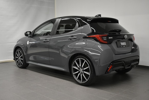 TOYOTA Yaris 1.5 VVT-i HSD GR Sport 3