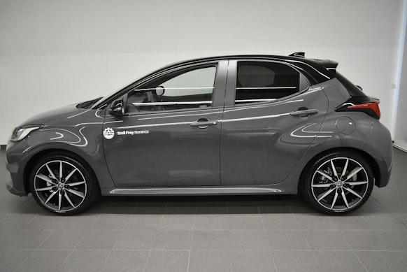 TOYOTA Yaris 1.5 VVT-i HSD GR Sport 2