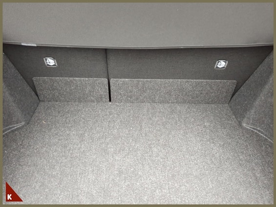 Vehicle image 19 Vehicle image 19