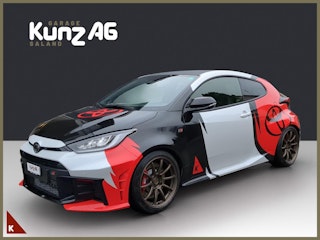 Vehicle image TOYOTA GR YARIS 0 Vehicle image TOYOTA GR YARIS 0