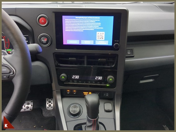 Vehicle image 15 Vehicle image 15