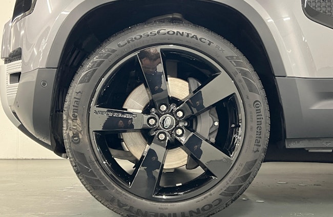 Vehicle image 12 Vehicle image 12