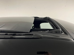 Vehicle image LAND ROVER Defender 110 3.0 I6 SE