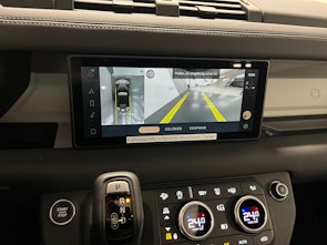 Vehicle image LAND ROVER Defender 110 3.0 I6 SE