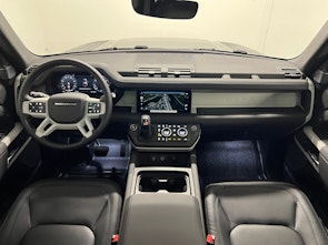 Vehicle image LAND ROVER Defender 110 3.0 I6 SE