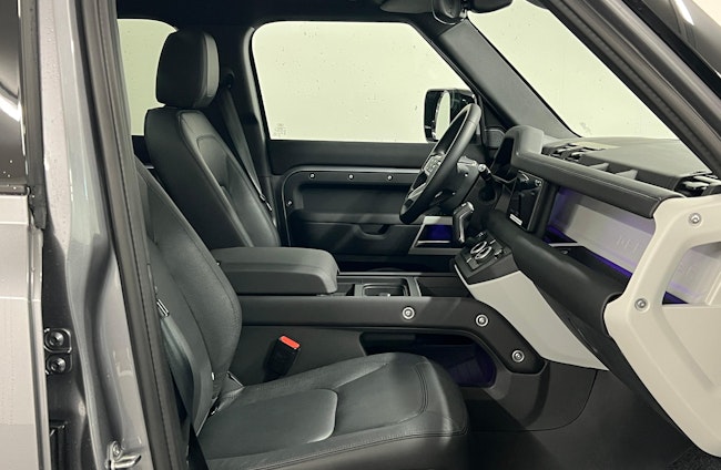 Vehicle image 2 Vehicle image 2