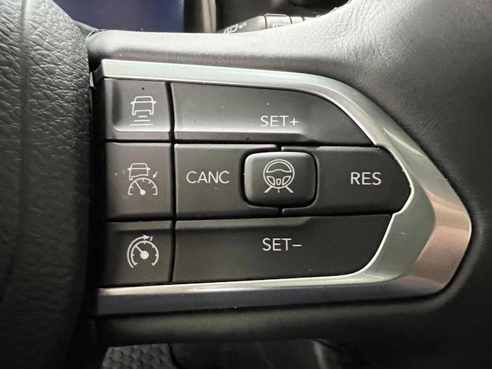 Vehicle image JEEP COMPASS