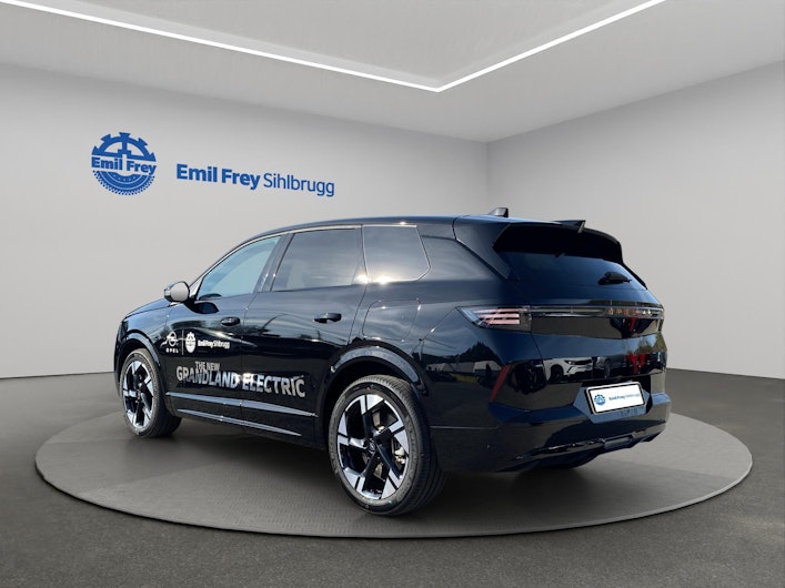 Vehicle image OPEL GRANDLAND