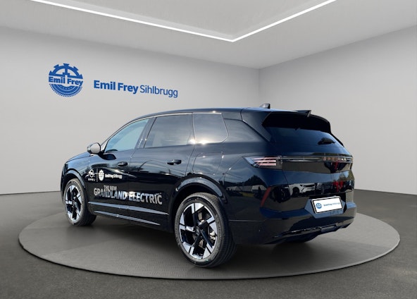 Vehicle image 3 Vehicle image 3