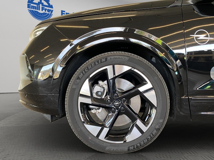 Vehicle image OPEL GRANDLAND