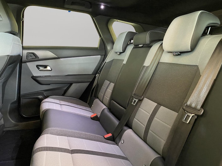 Vehicle image OPEL GRANDLAND