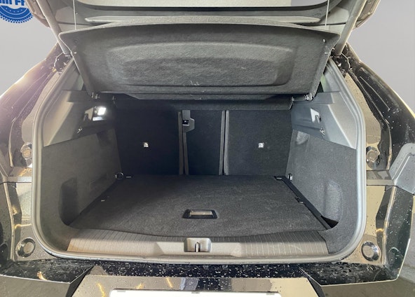 Vehicle image 10 Vehicle image 10