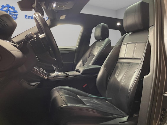 Vehicle image 6 Vehicle image 6