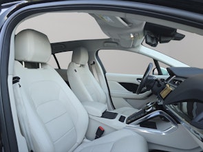 Vehicle image JAGUAR I-Pace EV400 HSE AWD