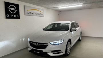 Vehicle image OPEL INSIGNIA