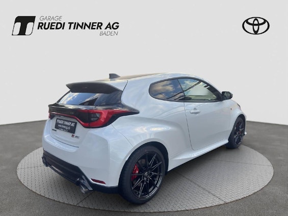 Vehicle image 20