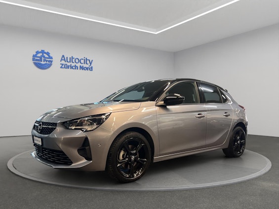 First vehicle image