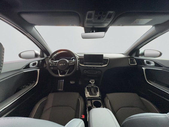 Vehicle image 3 Vehicle image 3