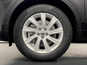 Vehicle image JAGUAR E-Pace 1.5 T 270e R-Dynamic SE AWD