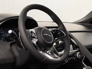 Jaguar E-Pace 1.5 T 270e R-Dynamic SE AWD