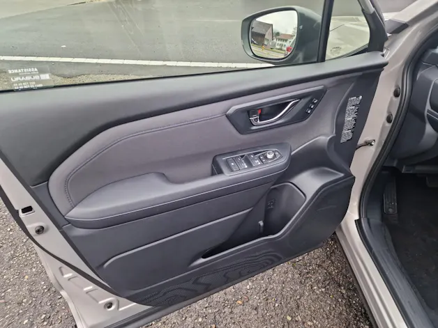 Subaru Forester Station 2.0i e-Boxer Swiss Plus