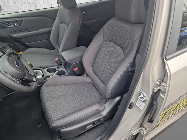 Subaru Forester Station 2.0i e-Boxer Swiss Plus