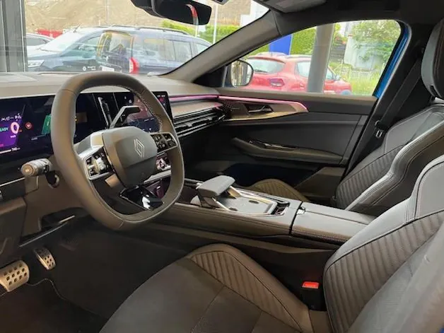 Renault Rafale 1.2 E-Tech esprit Alpin