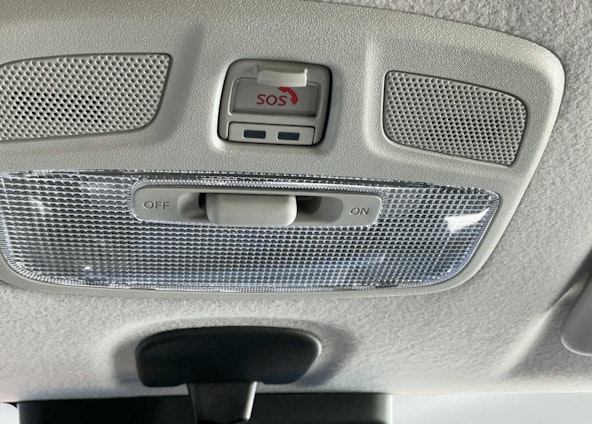 Vehicle image 14 Vehicle image 14