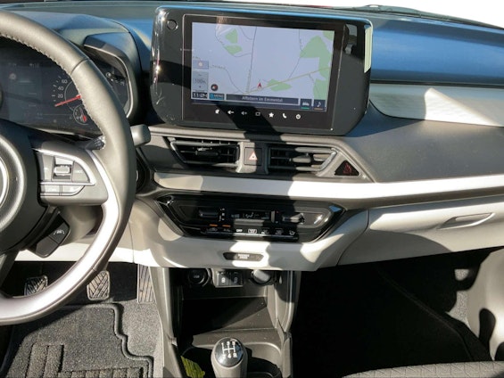 Vehicle image 12 Vehicle image 12