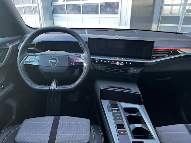 Opel Grandland 1.2 T MHEV GS