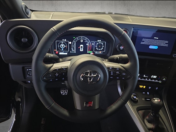 Vehicle image 10 Vehicle image 10