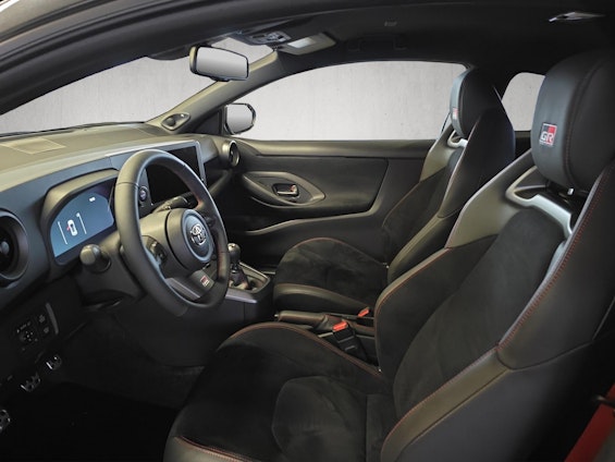 Vehicle image 8 Vehicle image 8