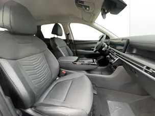 Hyundai Tucson 1.6 T-GDi HEV Amplia 4WD MY25